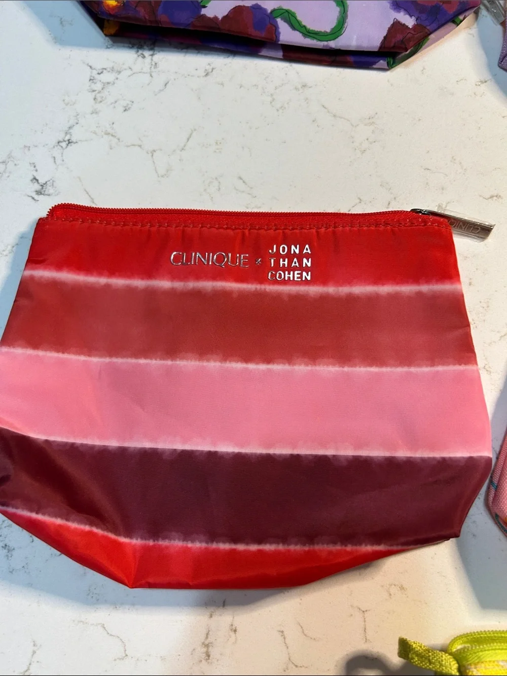 Clinique compact cosmetic